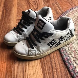 Vintage DC shoes